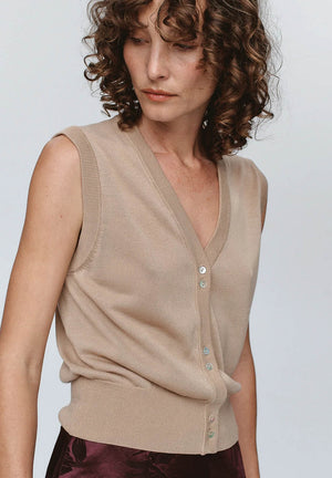 Foundations Vest