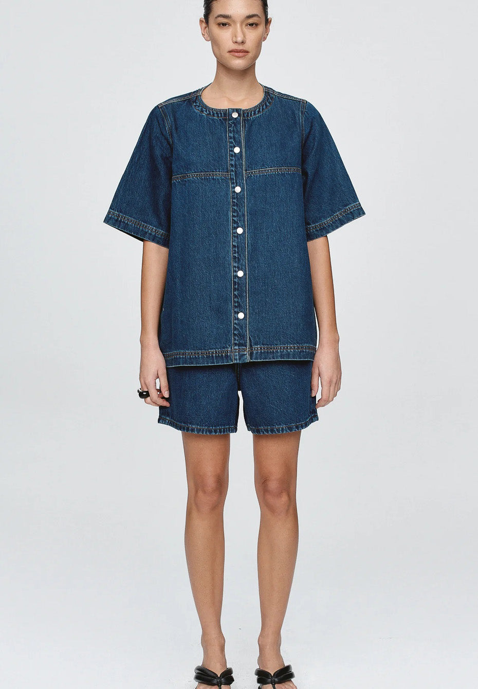 Short Sleeve Seam Shirt